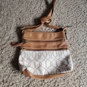 ⚡FINAL PRICE! Time and Tru Cross Body bag